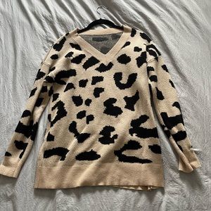Leopard print v-neck sweater